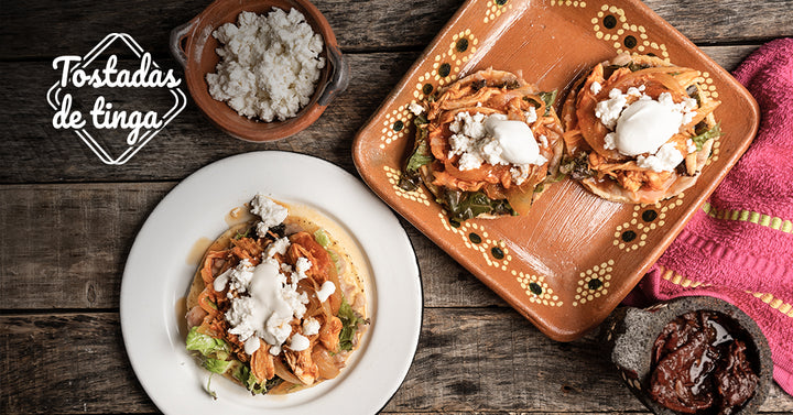 Las tostadas de tinga son un clásico que amamos