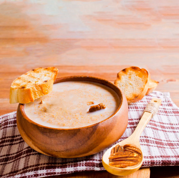 Crema de nuez con uvas