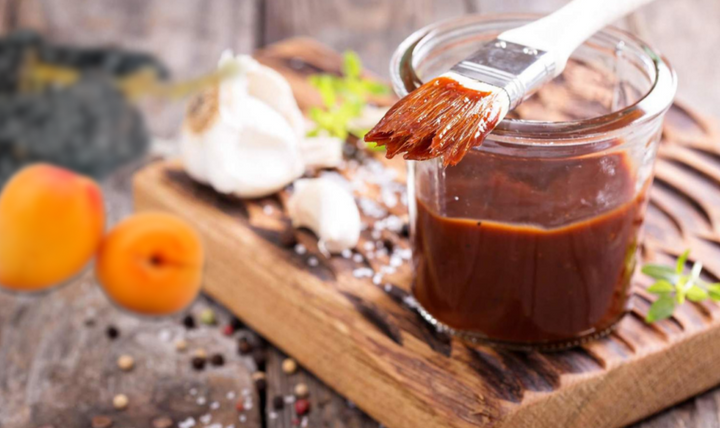 Salsa BBQ de chabacano y chile ancho